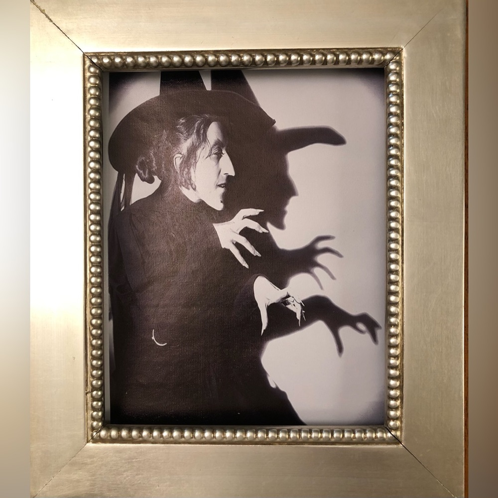Canvas Print;Margaret Hamilton as “The Wicked Witch” of “Wizard of Oz”; Unframed - Picture 1 of 3